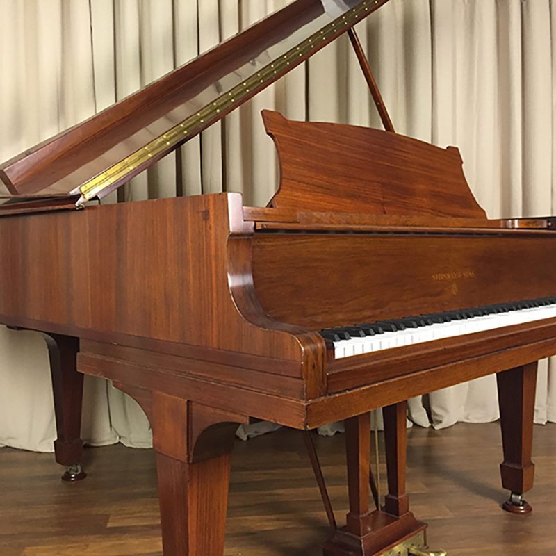 Steinway Hamburg Piano