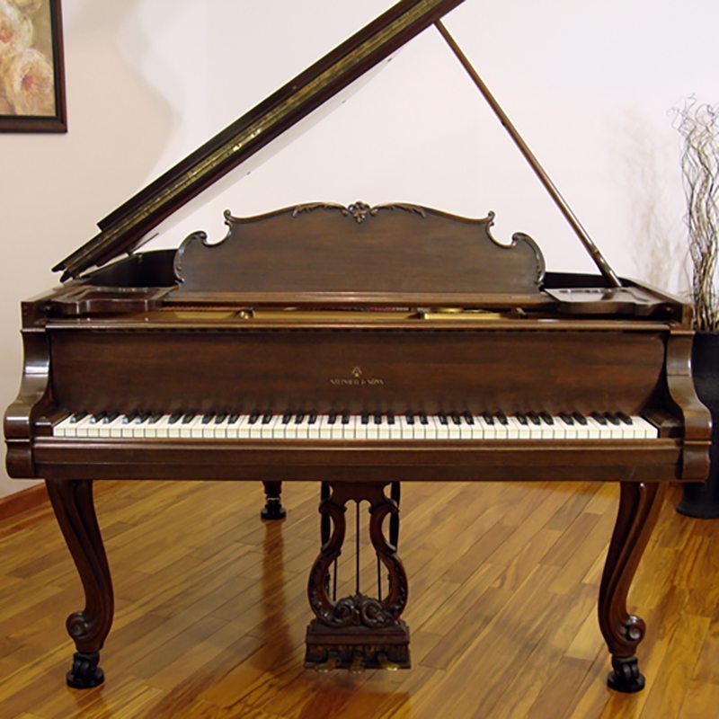 steinway grand piano model L louis XV