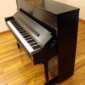 1999 Steinway 1098 Upright Piano in Ebony