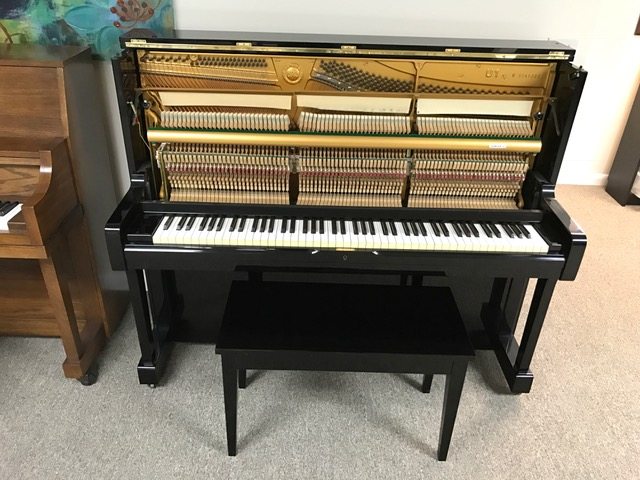 yamaha-u1-upright-piano-f